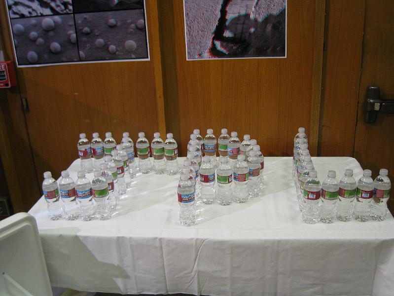 IMG_2182.JPG - The water bottles were gone in an hour!