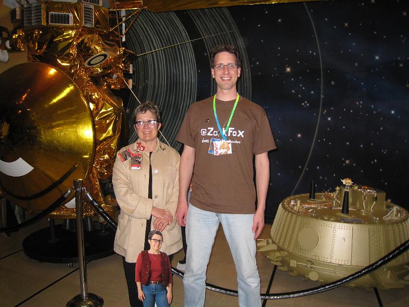 IMG_2218.JPG - @CassiniSaturn and @Zorkfox, from Washington State!  Work the drive, Jared?  I think I know the answer!