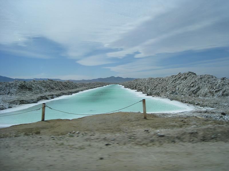 IMG_6334.JPG - Trenches between salt evaporation ponds