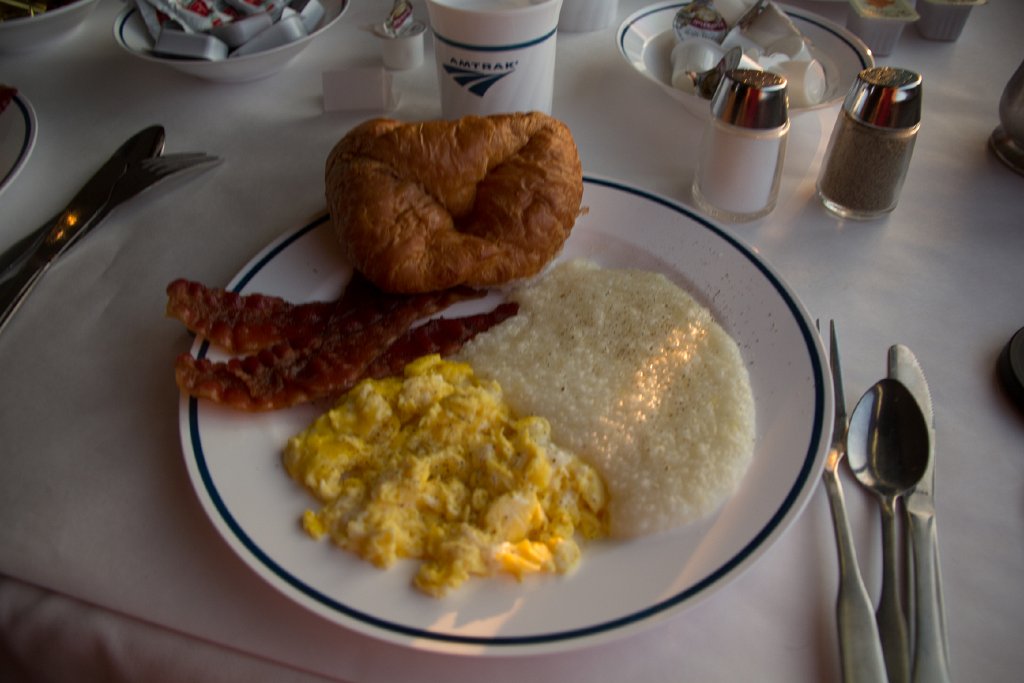 IMG_3144.jpg - Breakfast in the dining car. Grits!