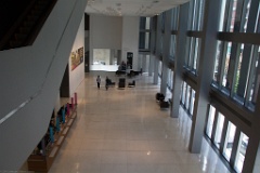 Entrance hall of the Seattle Art Museum, great sight lines.